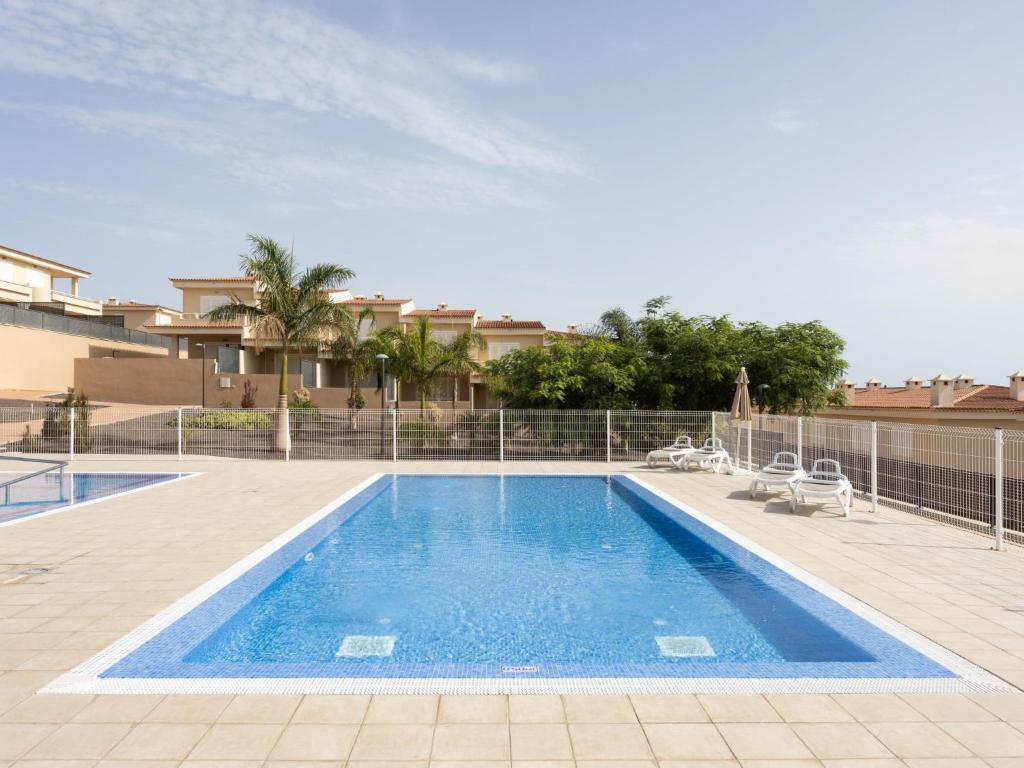 The swimming pool at or close to Apartment Playa Negra II by Interhome