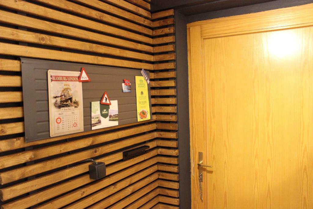 Fotografie z fotogalerie ubytování KLEINE SOUTERRAIN WOHNUNG NÄHE HAMBURG v destinaci Neu Wulmstorf