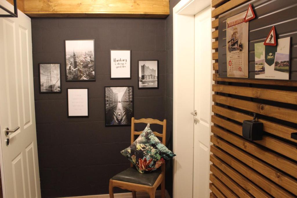 Fotografie z fotogalerie ubytování KLEINE SOUTERRAIN WOHNUNG NÄHE HAMBURG v destinaci Neu Wulmstorf
