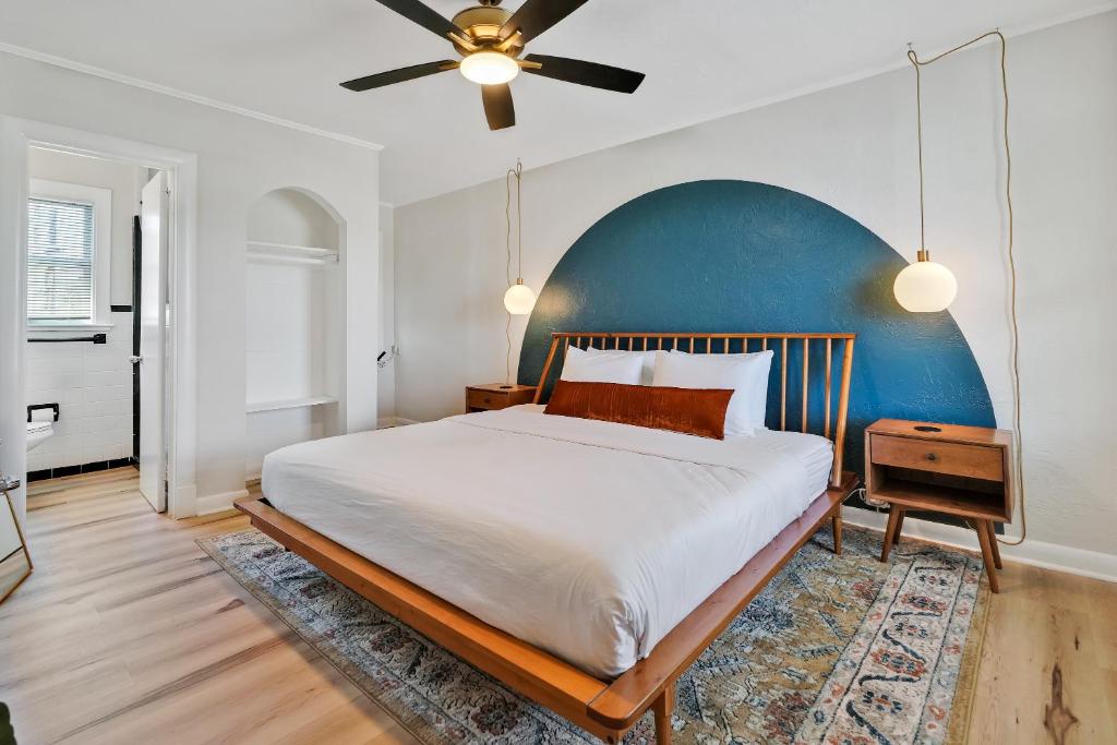 The Starlite Inn - Habitación King