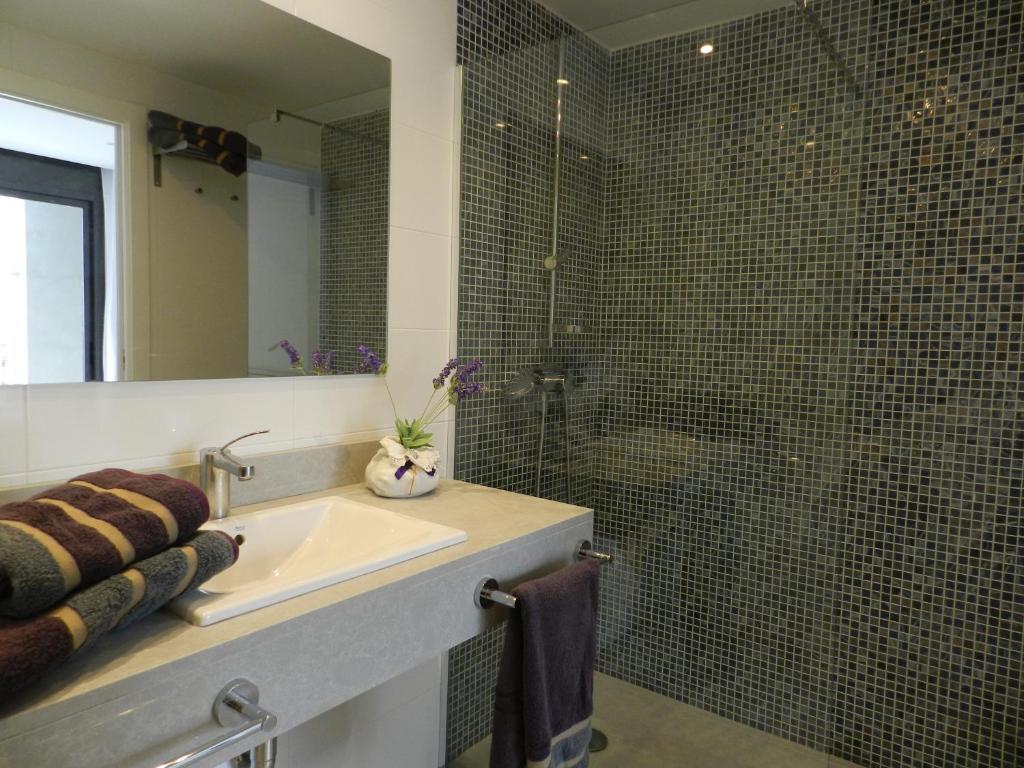Kúpeľňa v ubytovaní Apartaments El Cine