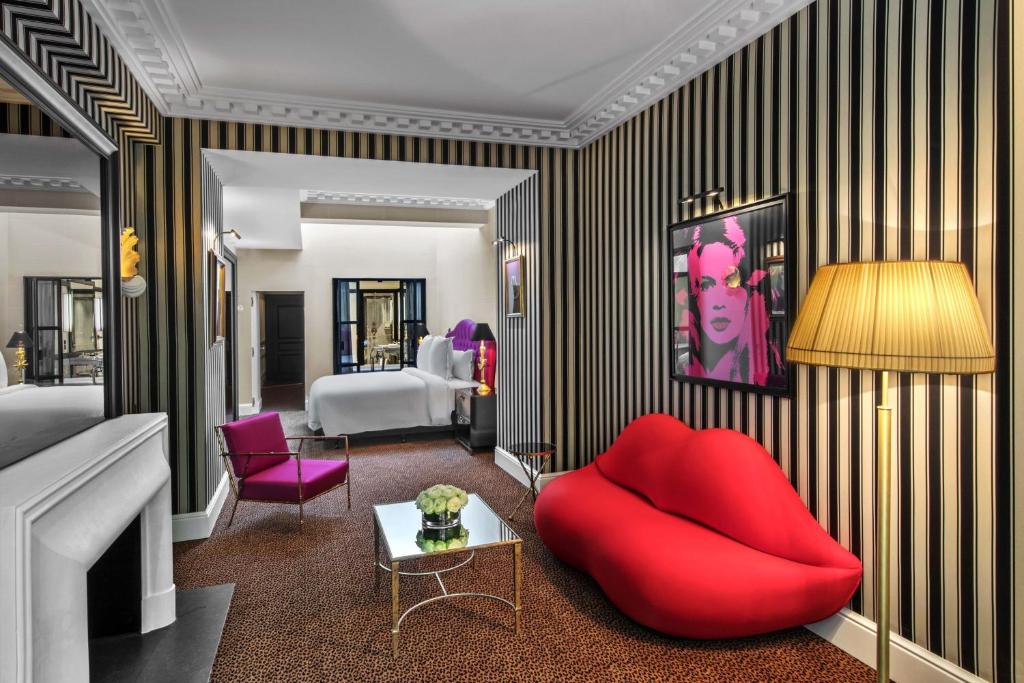 Hôtel de Berri Champs-Elysées, A Luxury Collection Hotel, Paris