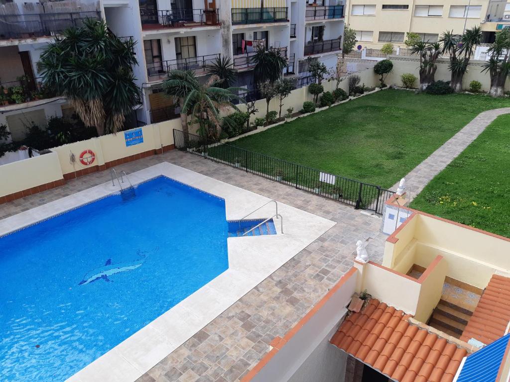 Bazén v ubytovaní NEW Palacio del Sol Torremolinos alebo v jeho blízkosti