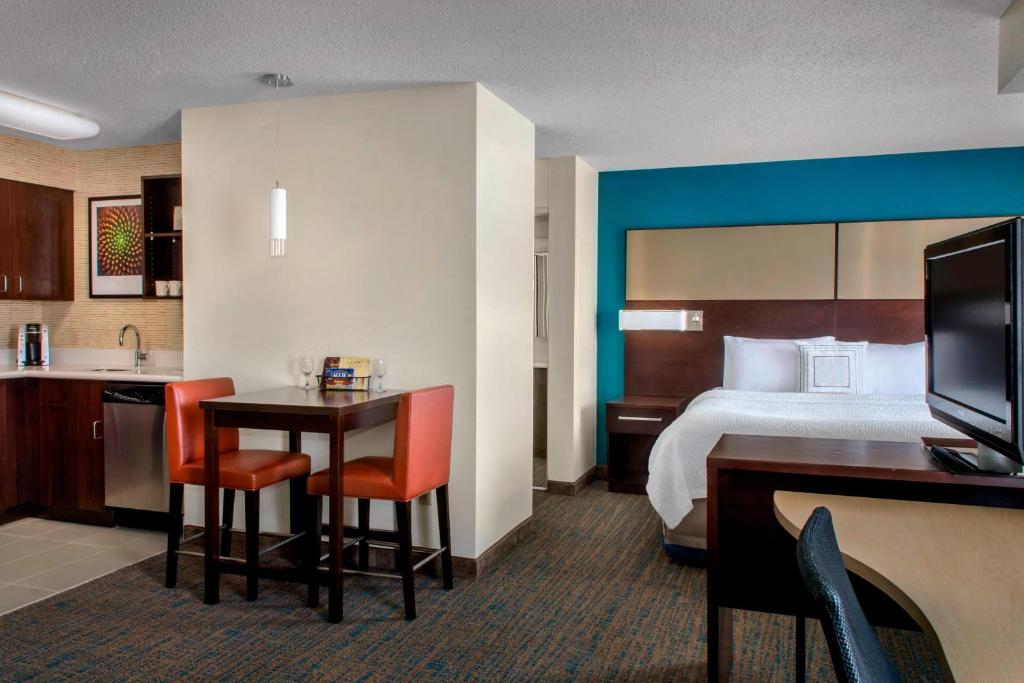Residence Inn Pittsburgh Cranberry Township - Error