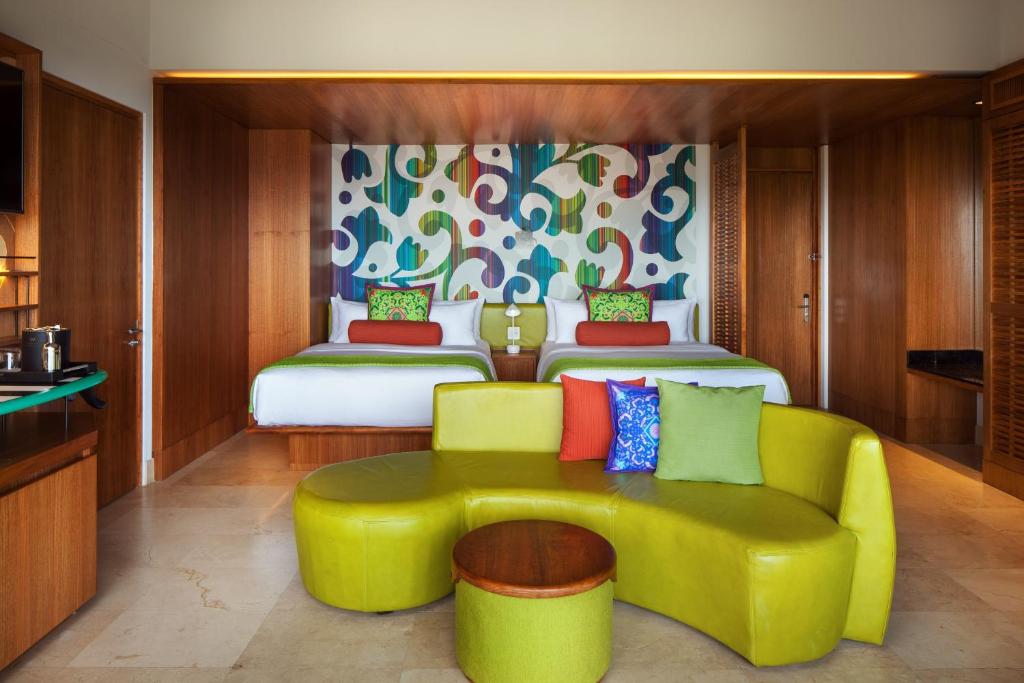 Гостиная зона в W Costa Rica Resort – Playa Conchal