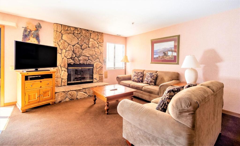 Lagonita Lodge - Two-Bedroom Apartment