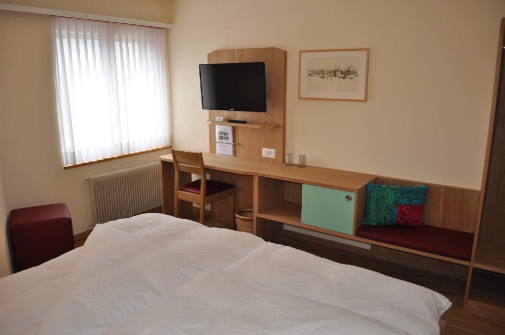 TV a/nebo společenská místnost v ubytování Restaurant Hotel Rüttihubelbad