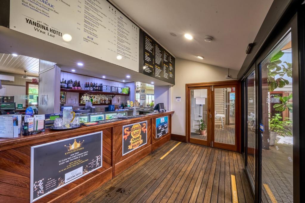 Kuchyň nebo kuchyňský kout v ubytování Yandina Hotel