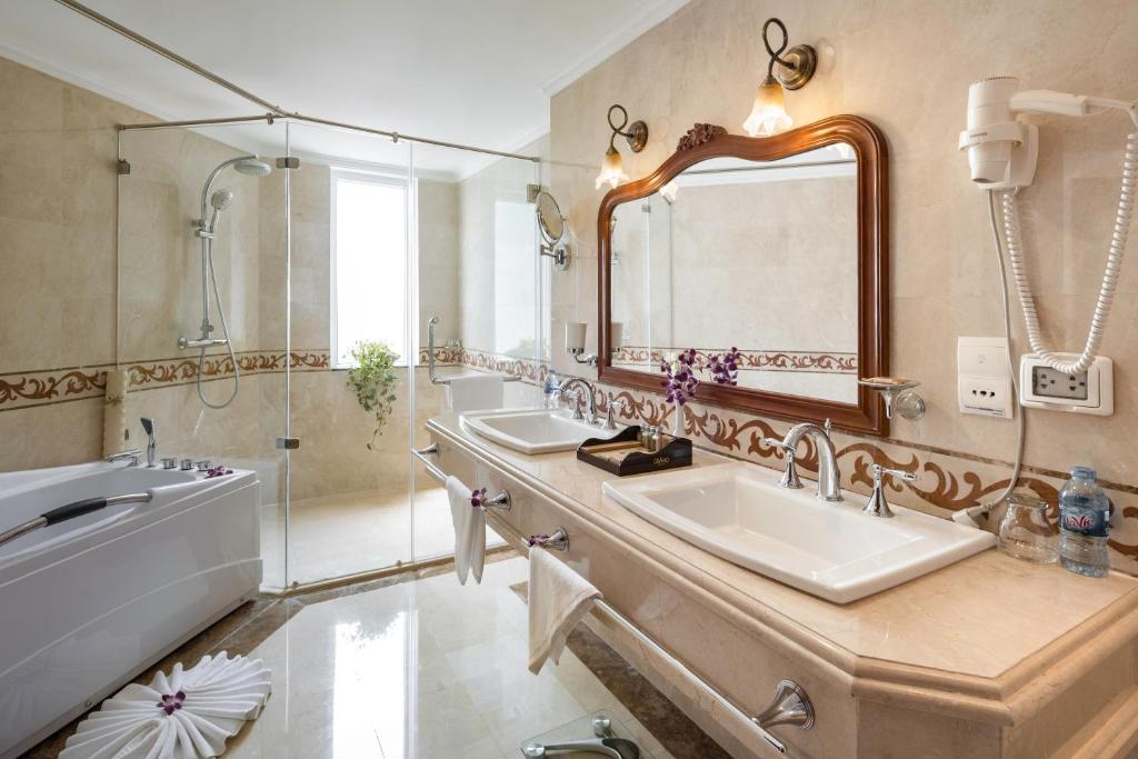 Suite Royal Nhìn ra Thành phố