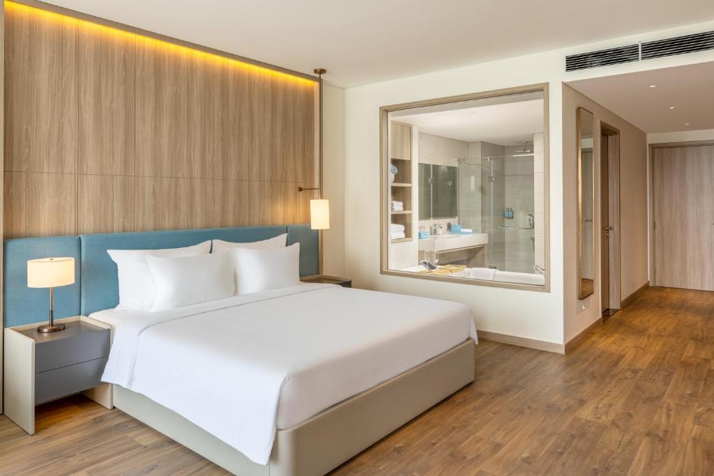 A La Carte Ha Long Bay Managed by TASECO - 11