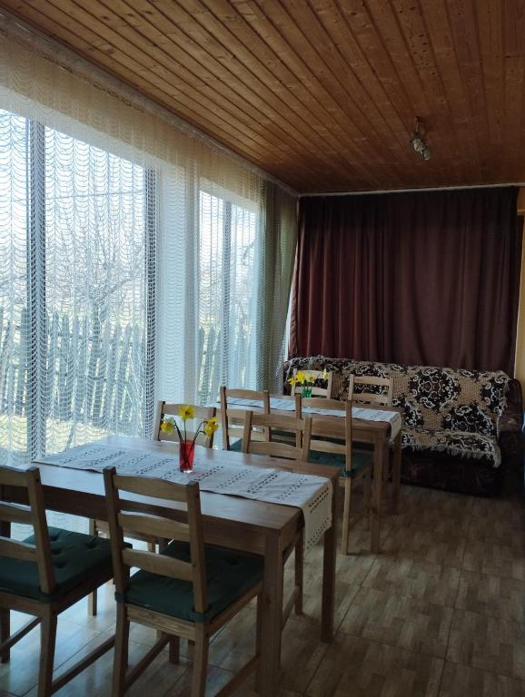 Posezení v ubytování Punct Gastronomic Local Acasa la Vero