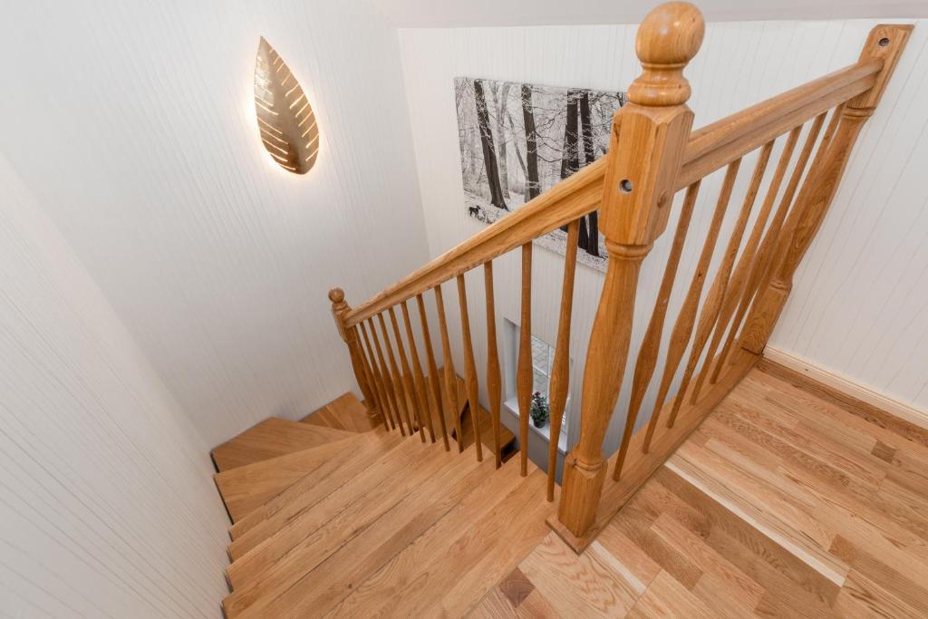 Foto dalla galleria di Cozy House 3 Bedrooms & Fireplace, Family with Dogs welcome a Zastań