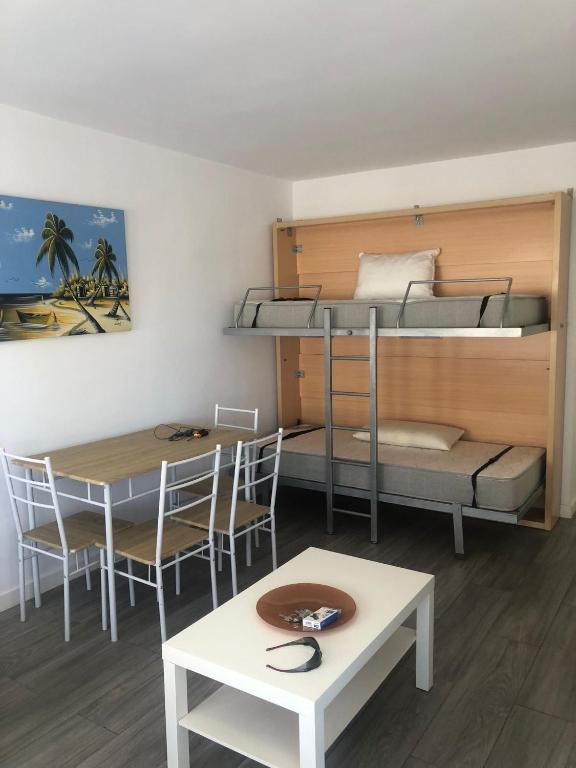 Fotografia z galérie ubytovania Apartamento Puertomar v destinácii Roquetas de Mar