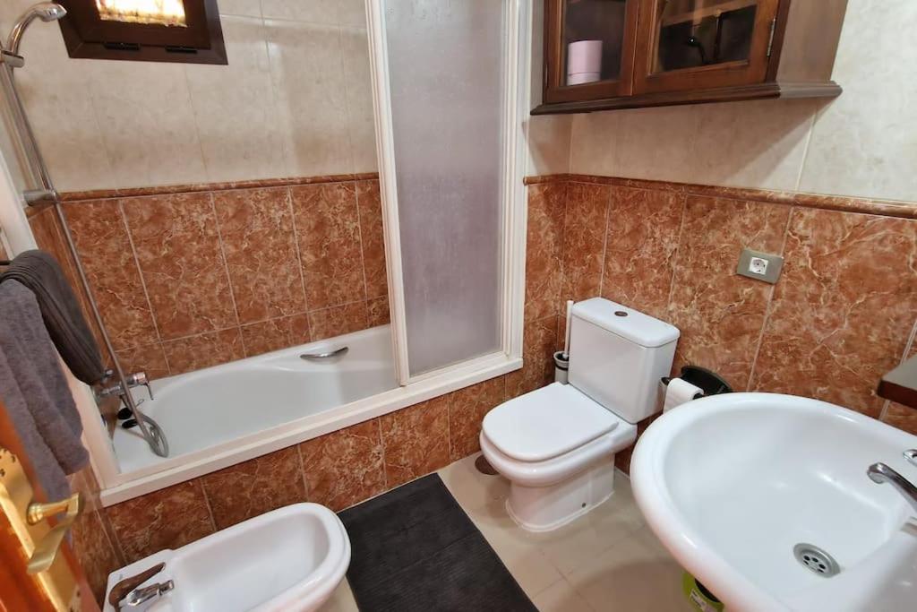 Fotografie z fotogalerie ubytování Great 2bedrooms apartment in Costa del Silencio v destinaci Costa Del Silencio