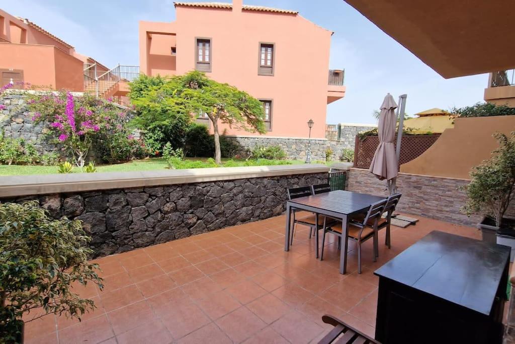 Fotografie z fotogalerie ubytování Great 2bedrooms apartment in Costa del Silencio v destinaci Costa Del Silencio
