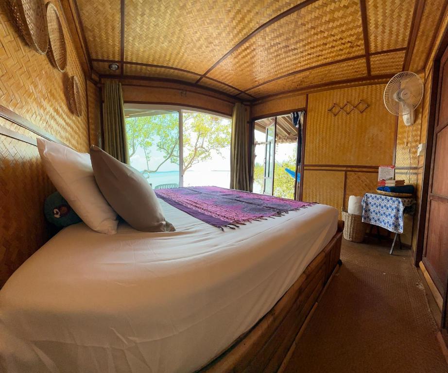 Deep House Sea View - 18