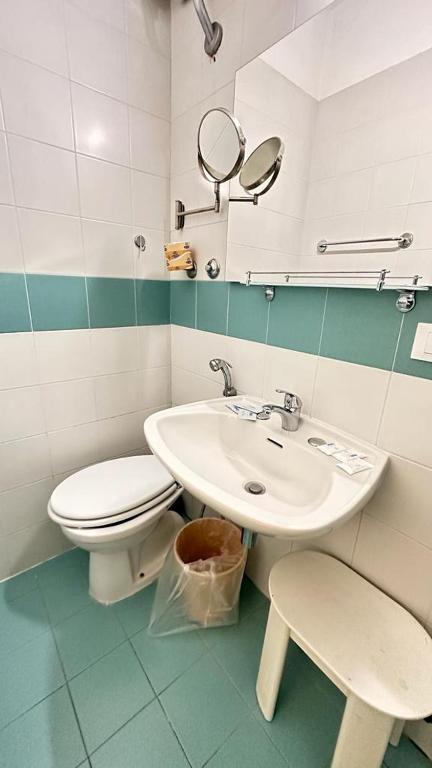Koupelna v ubytování PICCOLO HOTEL Nel Centro Storico di Firenze