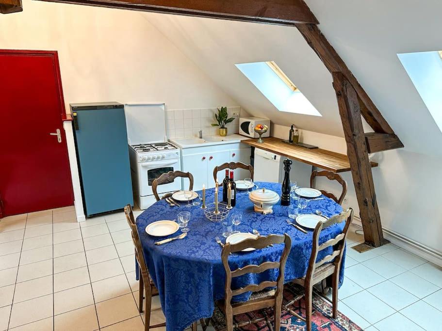Kuchyňa alebo kuchynka v ubytovaní La Souveraine - Cottage - Château Le Bas Bleu