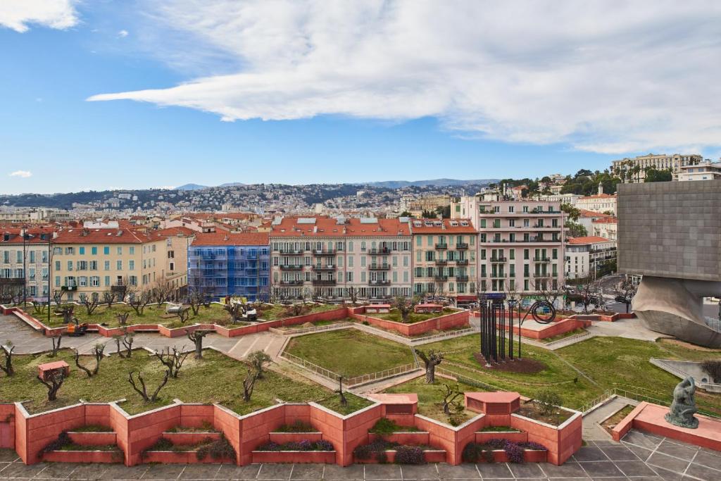 Campanile Hotel Nice Centre Acropolis - Resim 33