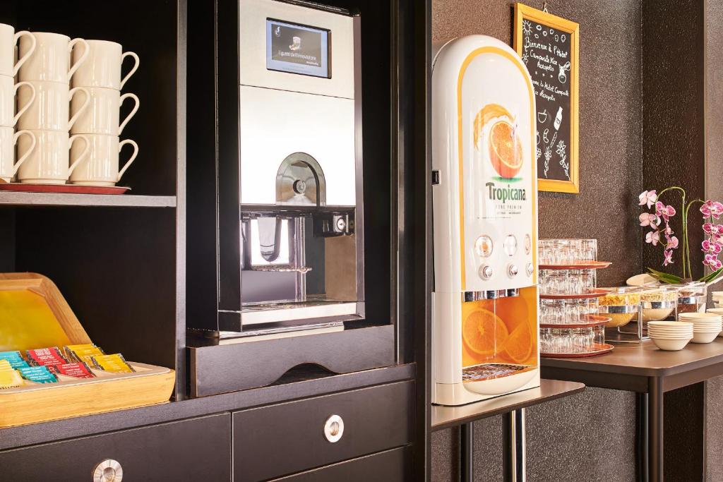 Campanile Hotel Nice Centre Acropolis - Resim 23