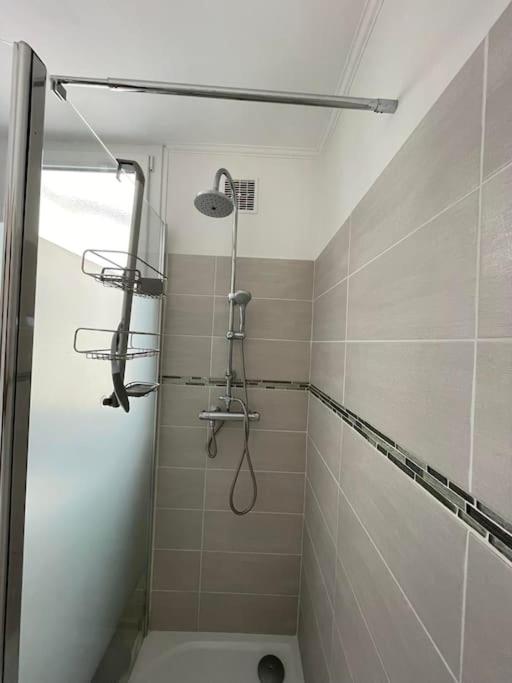 Kúpeľňa v ubytovaní La Goélette Jolie maison de pêcheur à 2 pas de la Grande Plage