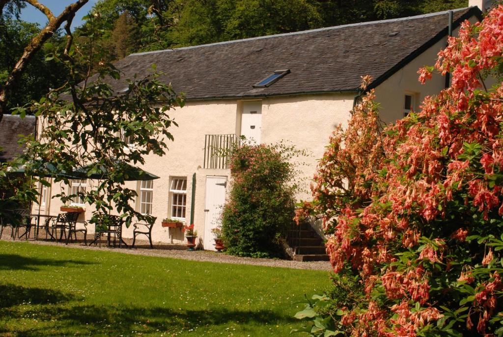 Zahrada ubytování Bonawe House Holiday Cottages