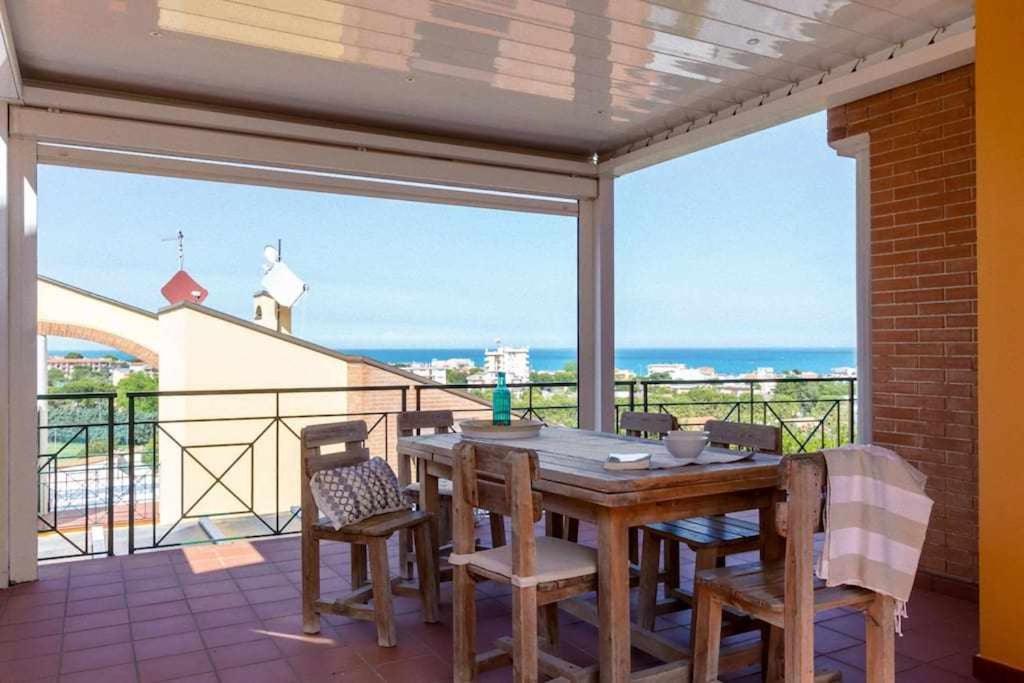 Apartment L22 Villetta con giardino, Ancona, Italy