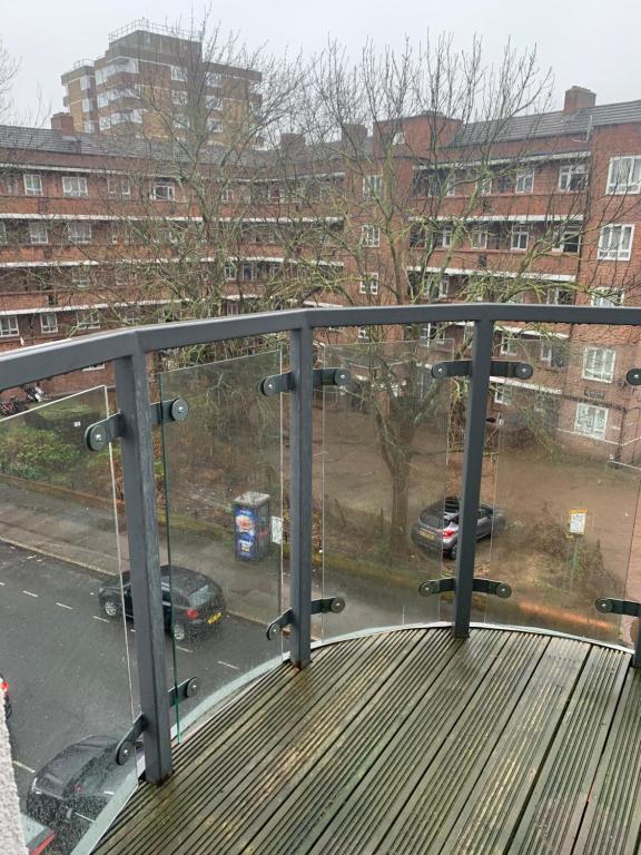 Apartment 1 Bed Flat, Boleyn Road, N16, London, UK