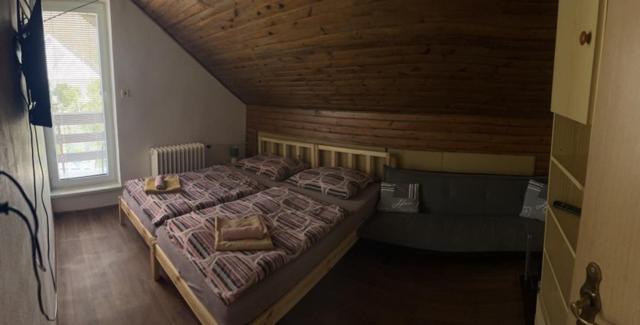 Zdjęcie z galerii obiektu Penzion u krbu w mieście Loket