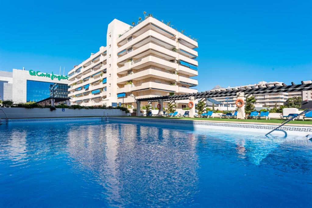 The swimming pool at or close to 3 br apartment in top location
