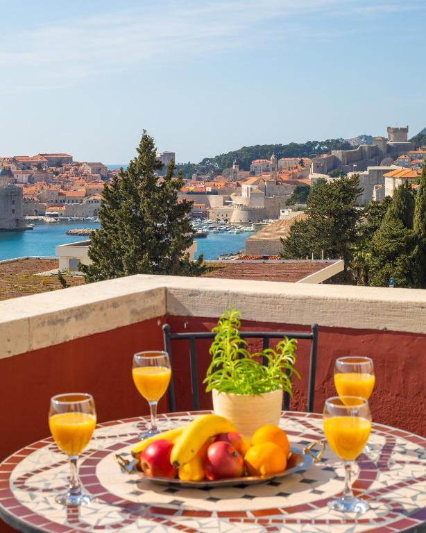 SeaView Apartment Ploce