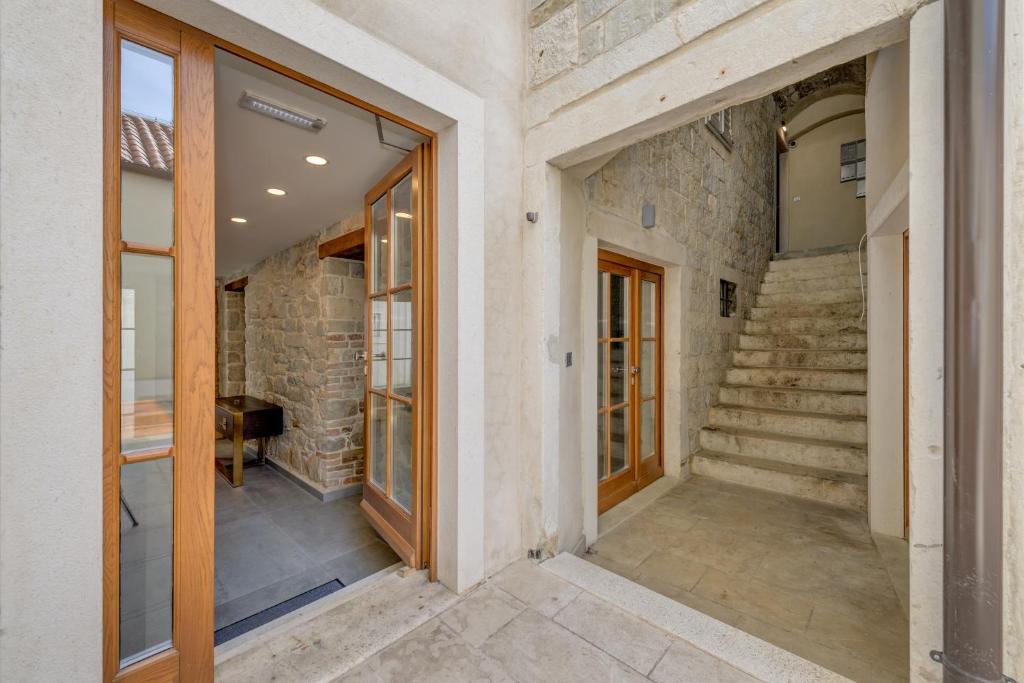 Fotografie z fotogalerie ubytování Stonemasons Heritage ve Splitu