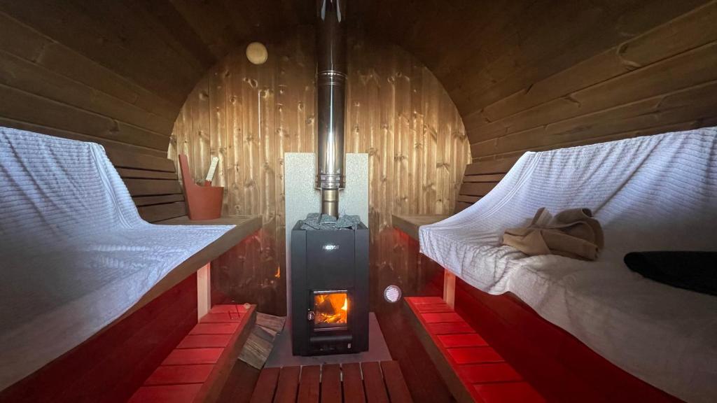 Postel nebo postele na pokoji v ubytování Alba sul lago