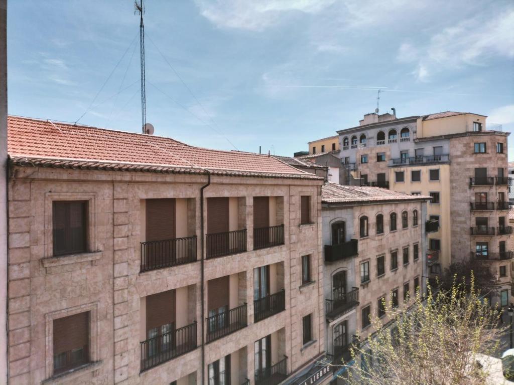 Hostal Gonzala by gaiarooms - Habitación Familiar Con Terraza