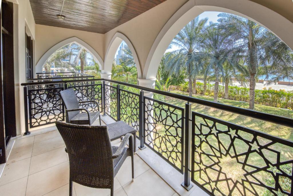 Fotografie z fotogalerie ubytování Maison Privee - Majestic Resort Villa with Private Pool on The Palm v Dubaji