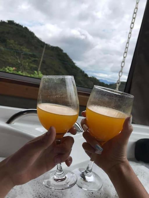 Bebidas em Chalé Araucária- Vale das Pedras MG