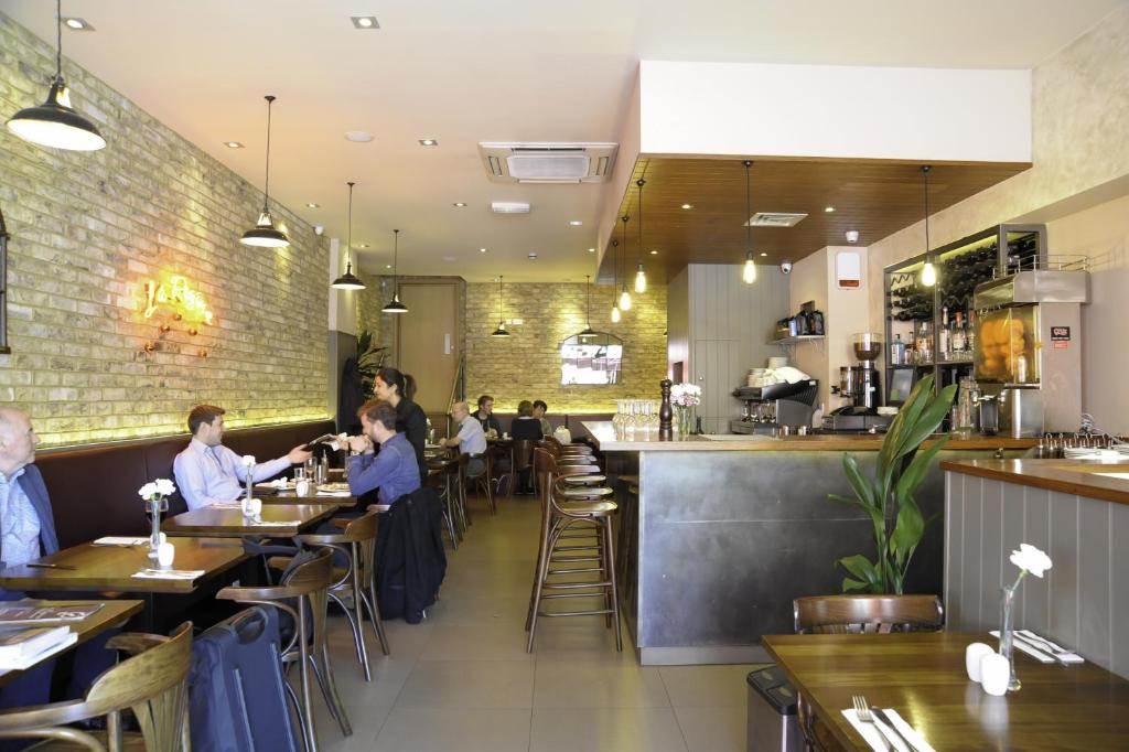 Kings Cross Inn Hotel - Resim 4