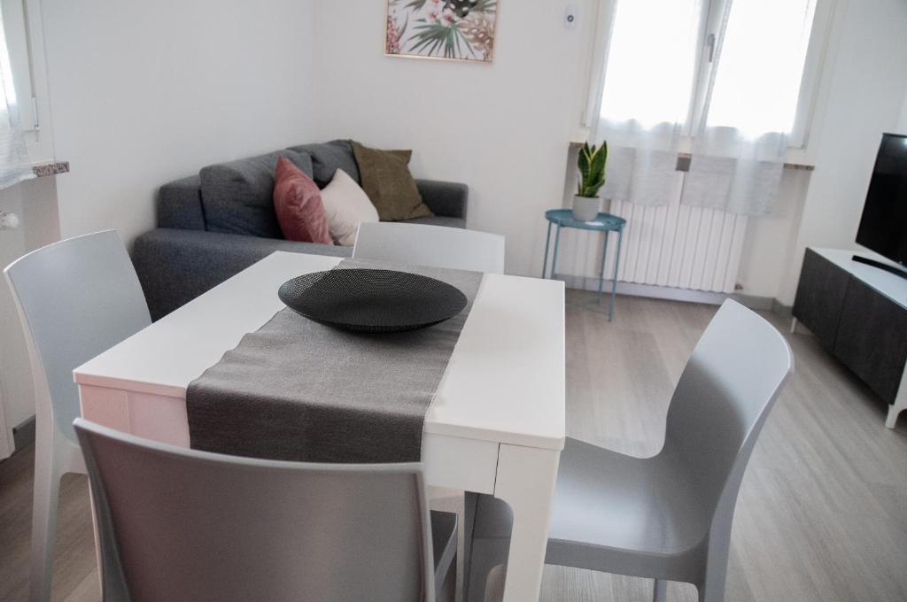 Zdjęcie z galerii obiektu Casa Nicho Salo' w mieście Salò