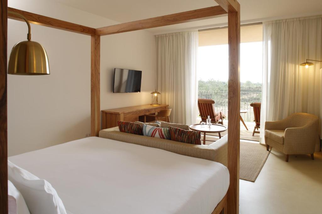 Praia do Canal Nature Retreat - Small Luxury Hotels of the World - 4