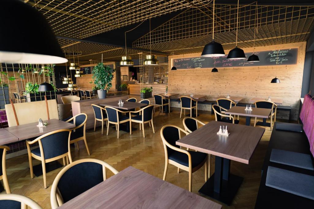 Restaurace v ubytování Rock&Chill Hotel Falter