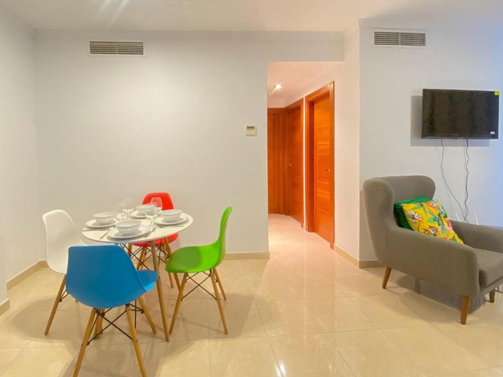 A television and/or entertainment centre at Great Location, Estepona Town