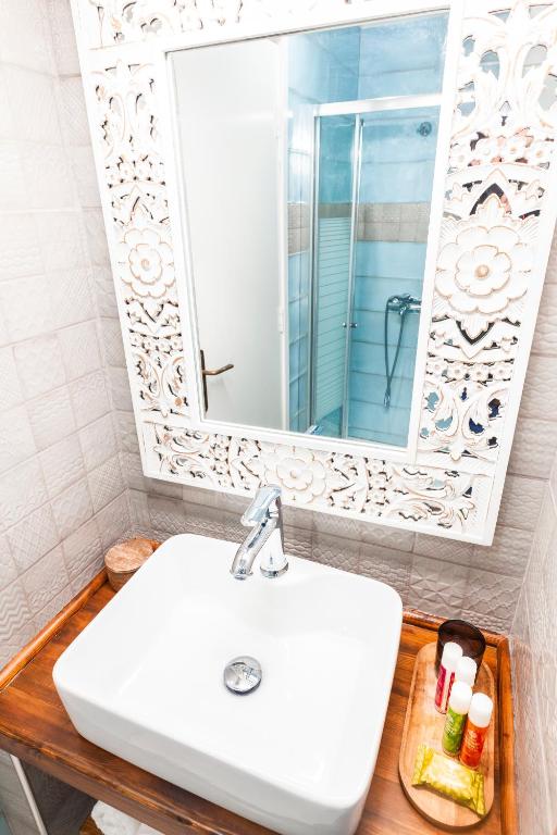 Mandorla Apartments - Resim 4