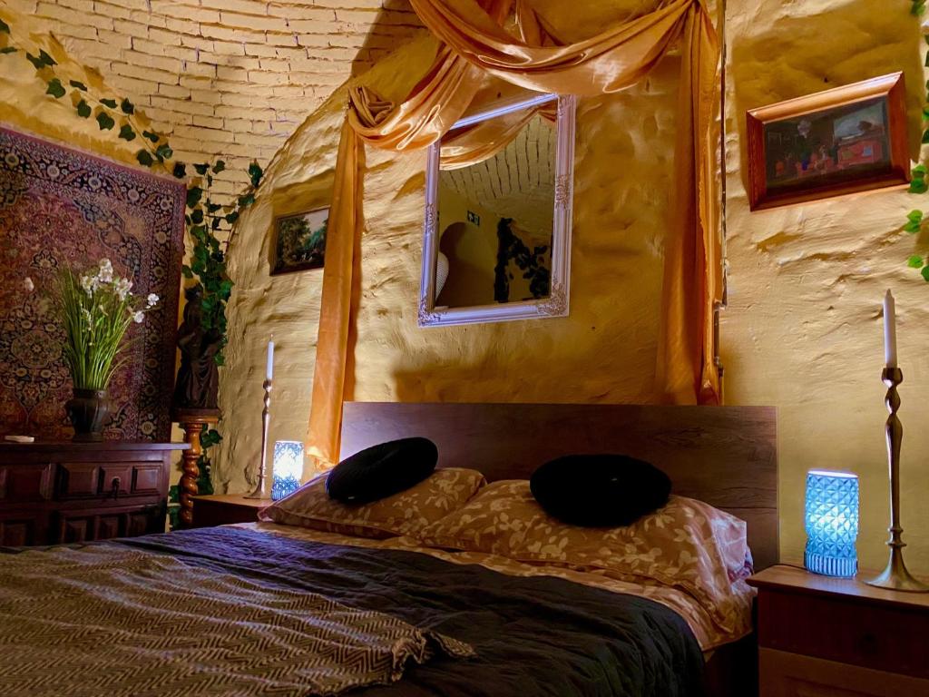 Кровать или кровати в номере Chateau Vincze