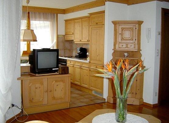 Kuchyň nebo kuchyňský kout v ubytování Haus Adora