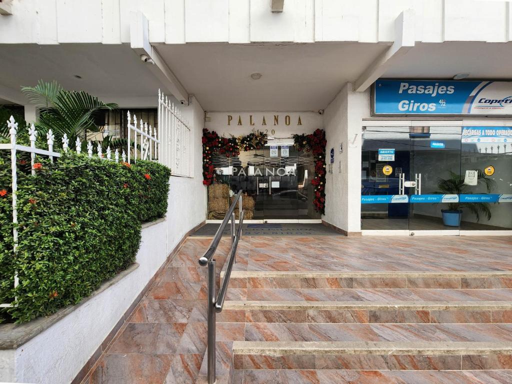 Apartamentos frente a la playa Palanoa Rodadero - By Bedviajes