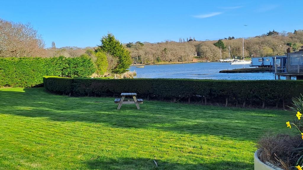 Wootton Bridge – Photos 4