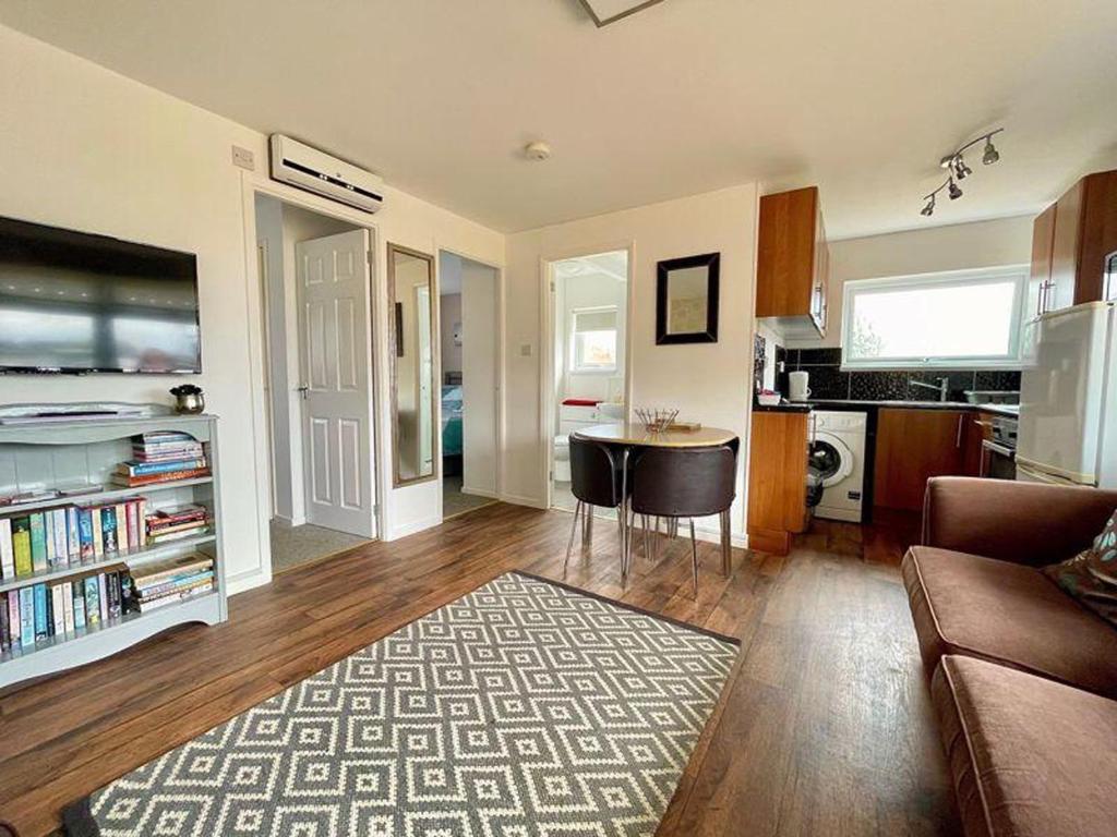 The Nest, Hemsby (updated prices 2024)