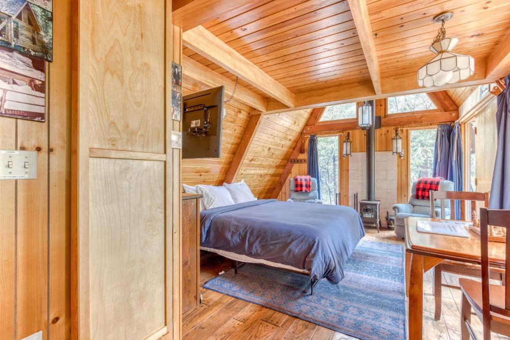 Postel nebo postele na pokoji v ubytování Chalet Shangri-La