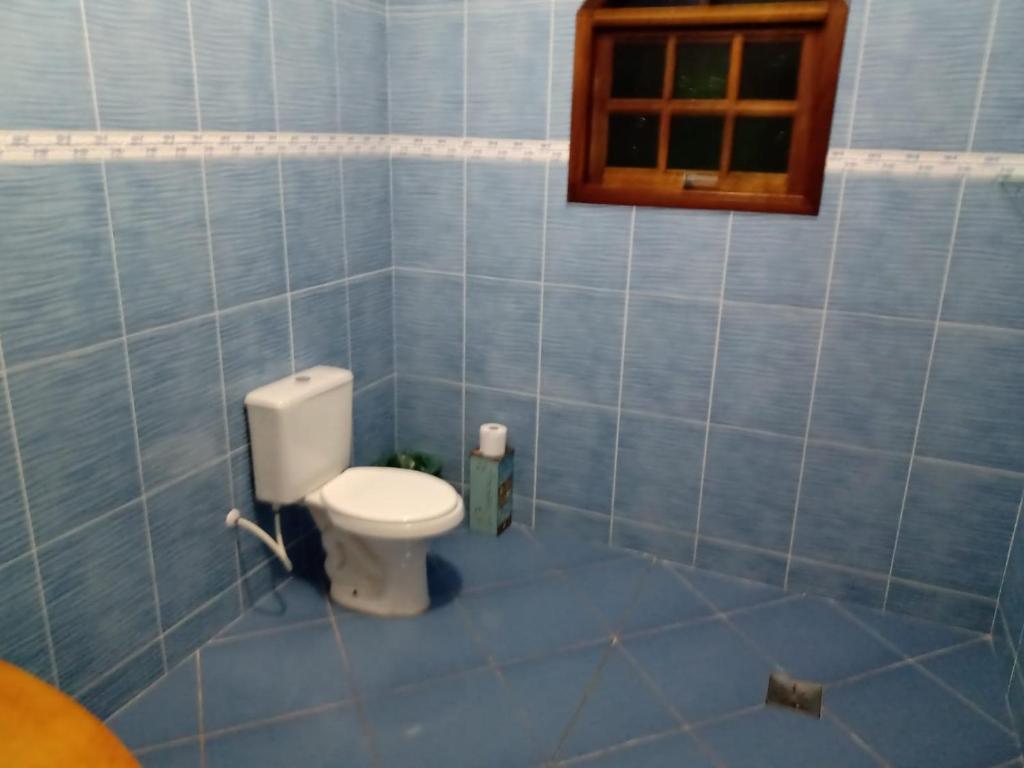 Pousada chácara amarela - Analandia SP - Habitación Triple Con Vista A La Piscina