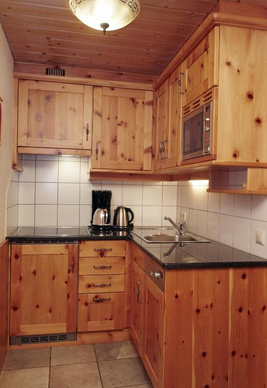 Kuchyň nebo kuchyňský kout v ubytování Moosbauerhof